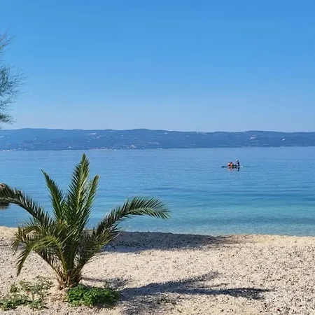 Apartment On The Perla Bianca Jesenice (Split-Dalmatia)