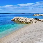 On The Perla Bianca Jesenice (Split-Dalmatia)