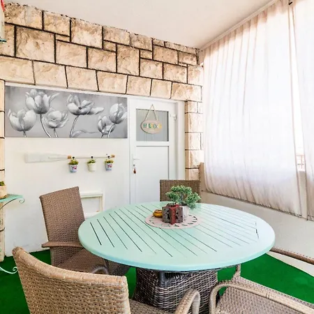Apartamento On The Perla Bianca *