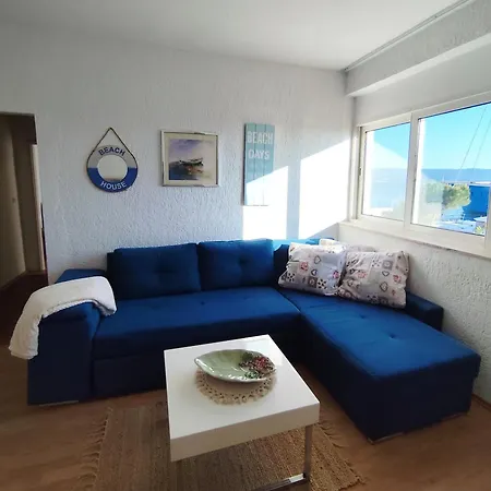 Appartement On The Perla Bianca Jesenice (Split-Dalmatia)
