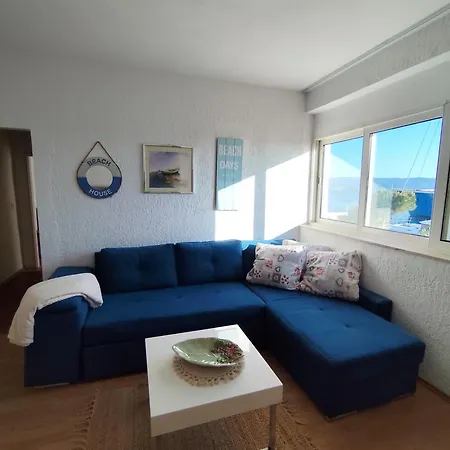 On The Perla Bianca Apartament Jesenice (Split-Dalmatia)